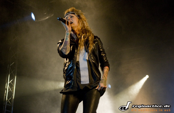 Jennifer Rostock (live bei Rock im Stadtpark, 2011)