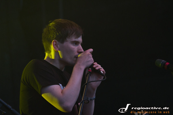 Blackmail (live beim Mini Rock Festival, 2011)