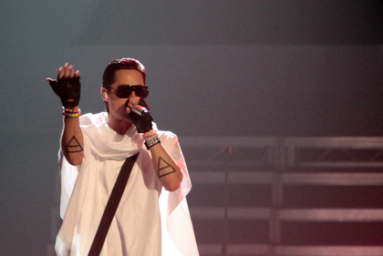 "sold out" - Fotos: Thirty Seconds to Mars mit Morning Parade und Carpark North in Mannheim 